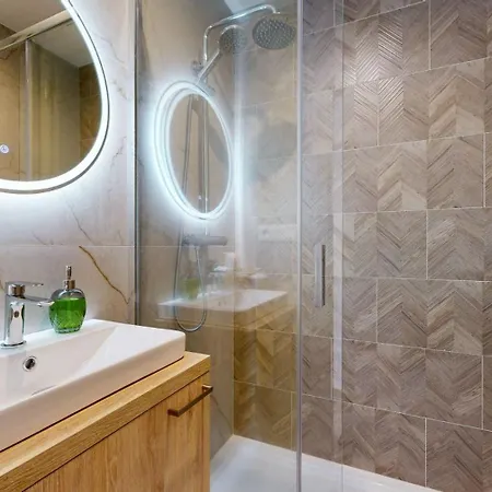 Flexihome Sk - Tolsteho 1 - And Renovated Apartmán Kosice